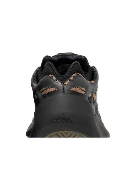 YEEZY 700 V3 CLAY BROWN,YEEZY 700,YEEZY