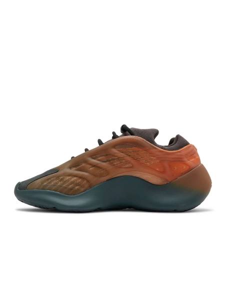 YEEZY 700 V3 COPPER FADE,YEEZY 700,YEEZY