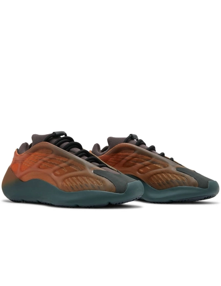YEEZY 700 V3 COPPER FADE,YEEZY 700,YEEZY