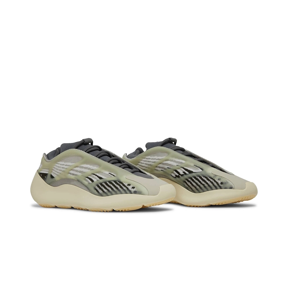 YEEZY 700 V3 FADE SALT,YEEZY 700,YEEZY