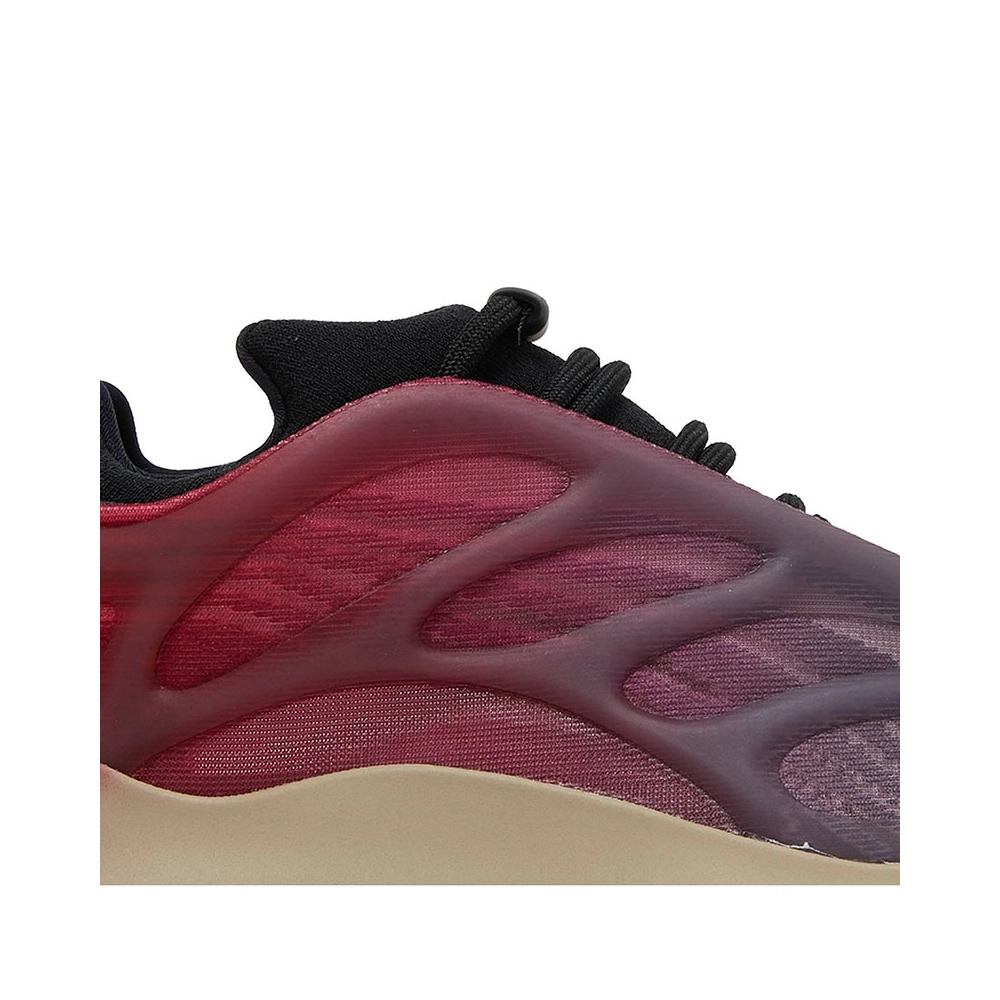 YEEZY 700 V3 FADE CARBON,YEEZY 700,YEEZY