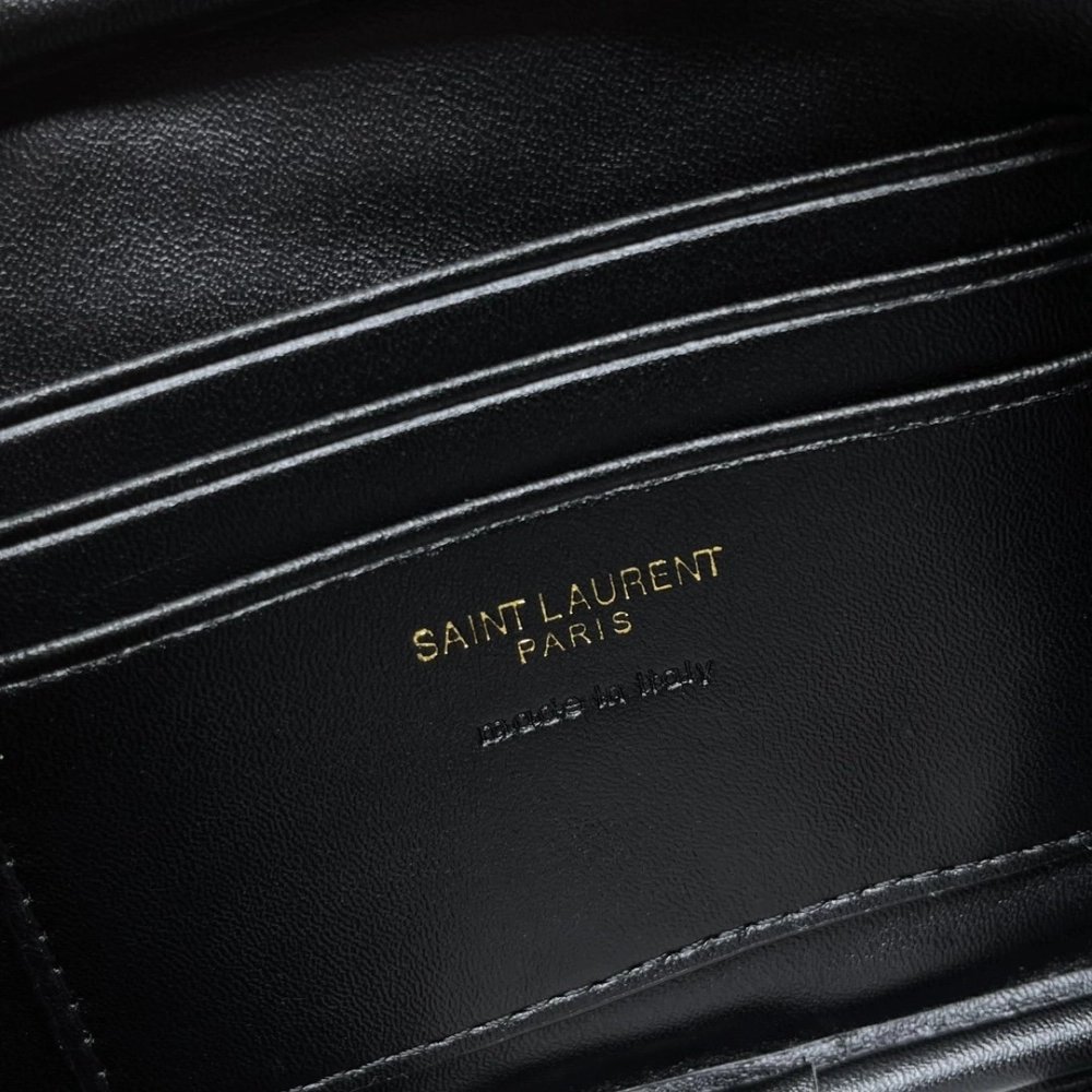 YSL Saint Laurent bags 585040.ZX 18X10X5cm,YSL Bags,BAGS
