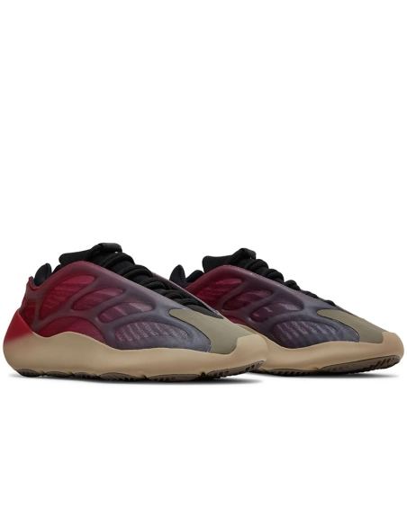 YEEZY 700 V3 FADE CARBON,YEEZY 700,YEEZY
