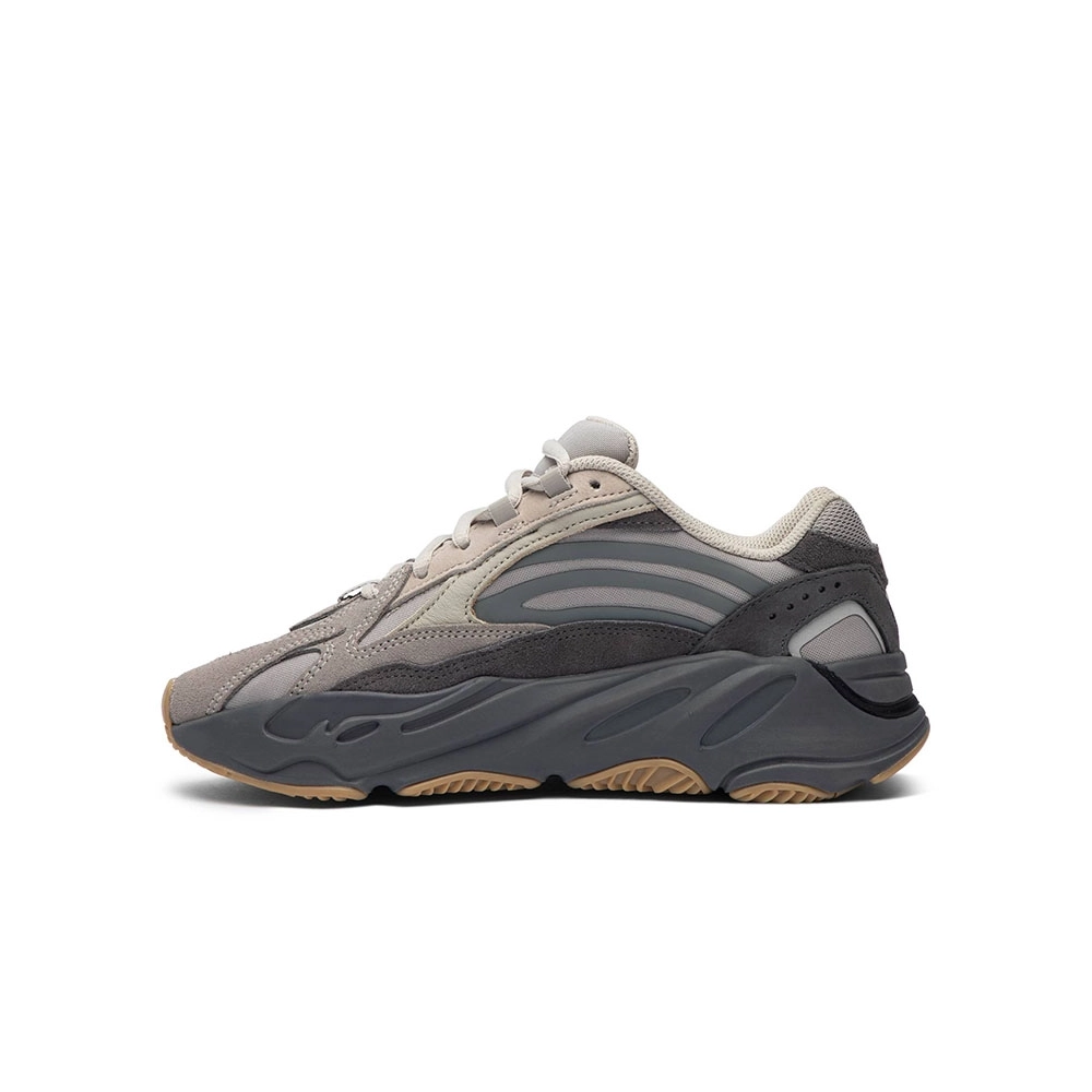 YEEZY BOOST 700 V2 TEPHRA,YEEZY 700,YEEZY