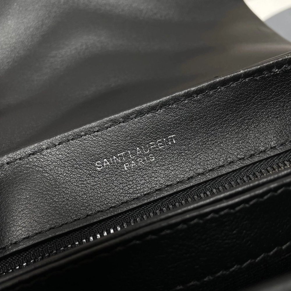YSL Saint Laurent bags 467072.ZX 20X14X7cm,YSL Bags,BAGS