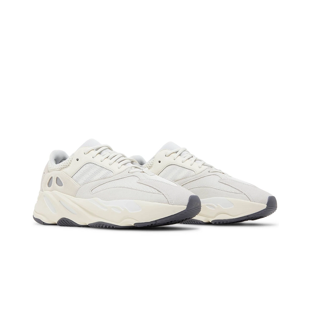 YEEZY BOOST 700 ANALOG,YEEZY 700,YEEZY