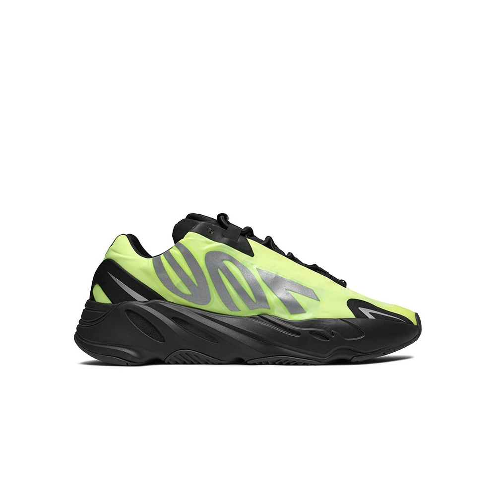 YEEZY BOOST 700 MNVN PHOSPHOR,YEEZY 700,YEEZY