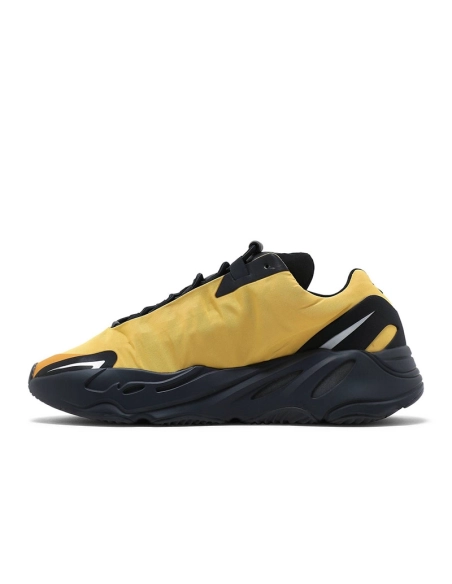 YEEZY BOOST 700 MNVN HONEY FLUX,YEEZY 700,YEEZY