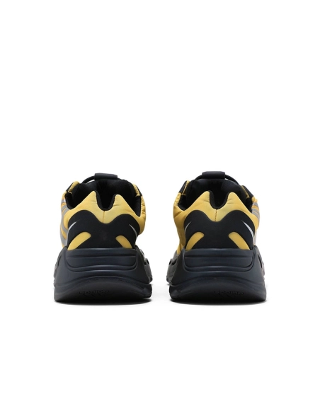 YEEZY BOOST 700 MNVN HONEY FLUX,YEEZY 700,YEEZY