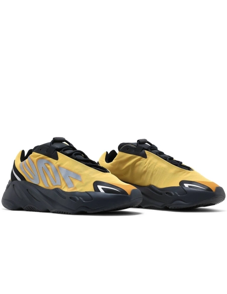 YEEZY BOOST 700 MNVN HONEY FLUX,YEEZY 700,YEEZY