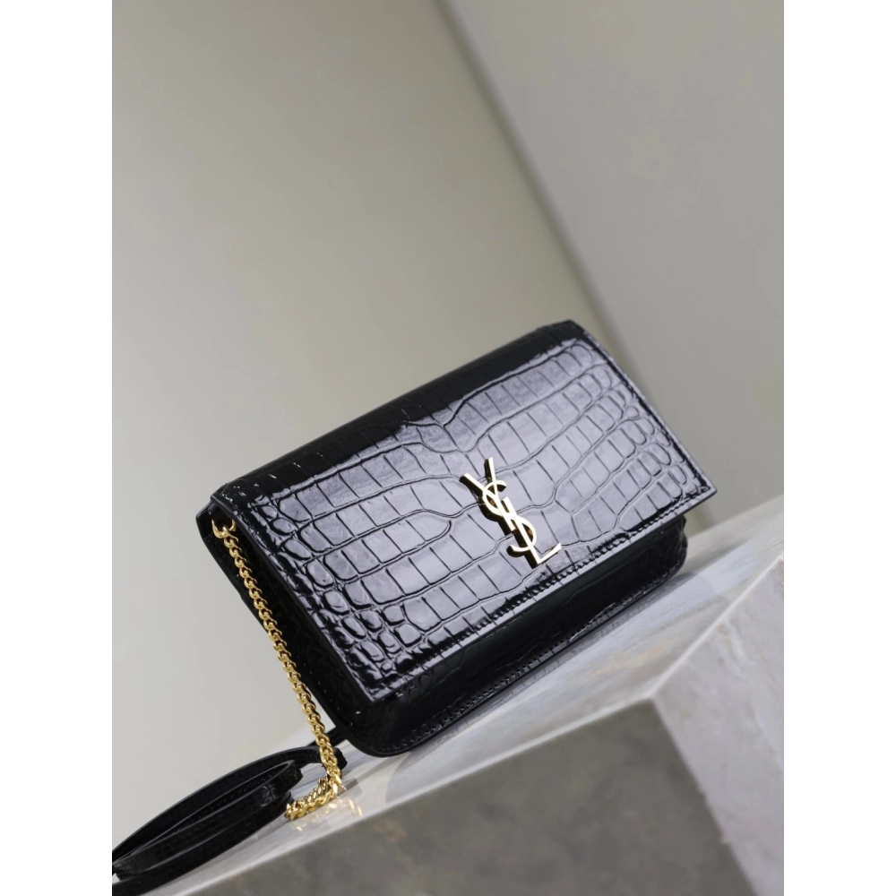 YSL Saint Laurent bags 635095 18X11X2cm,YSL Bags,BAGS