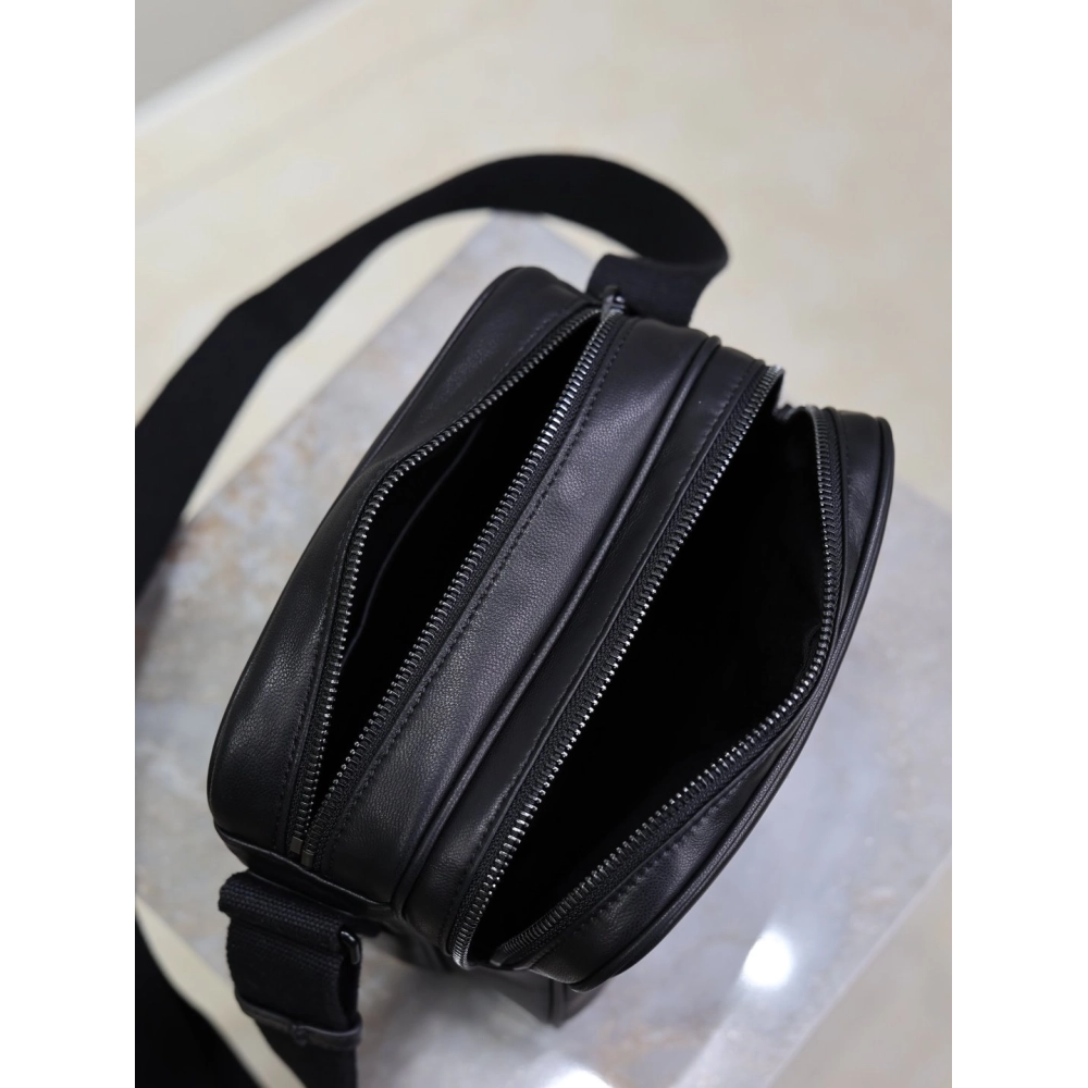 YSL Saint Laurent bags 819279 19.5X18X8cm,YSL Bags,BAGS
