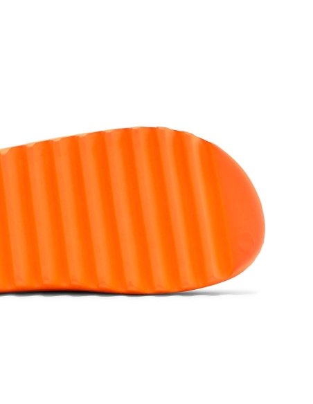 YEEZY SLIDES ENFLAME ORANGE,YEEZY SLIDES,YEEZY