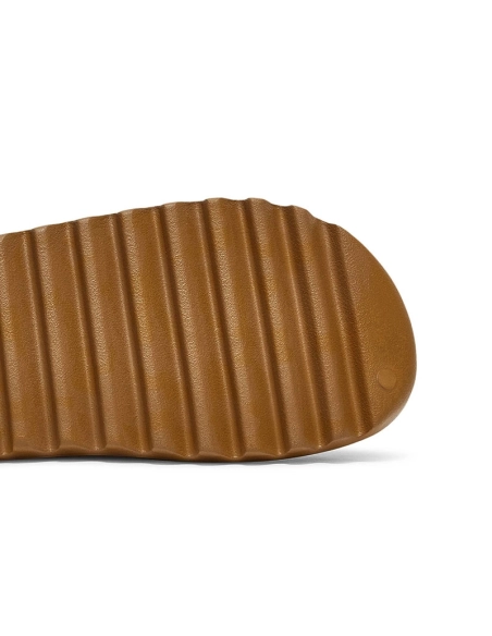 YEEZY SLIDES OCHRE,YEEZY SLIDES,YEEZY