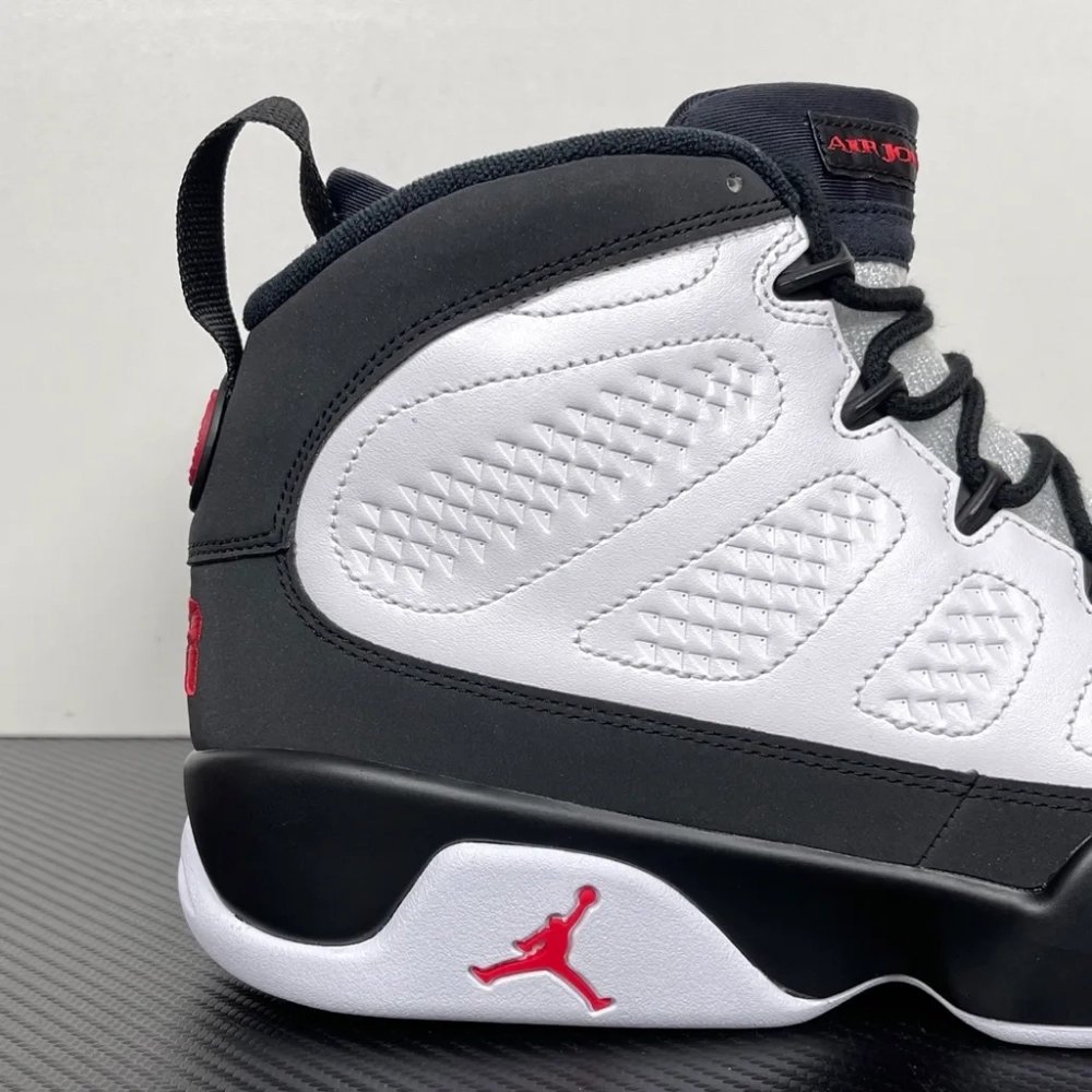 AIR JORDAN 6 RETRO ALTERNATE 384664 113,AIR JORDAN 6,Air Jordan