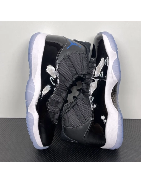 Air Jordan 11 Retro 'Space Jam' (2026)