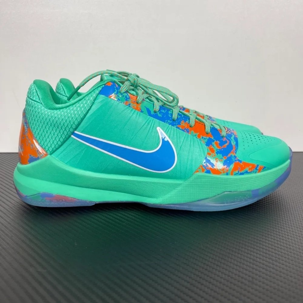 Nike Kobe 5 Protro - Jalen Brunson 'NY vs. NY' PE