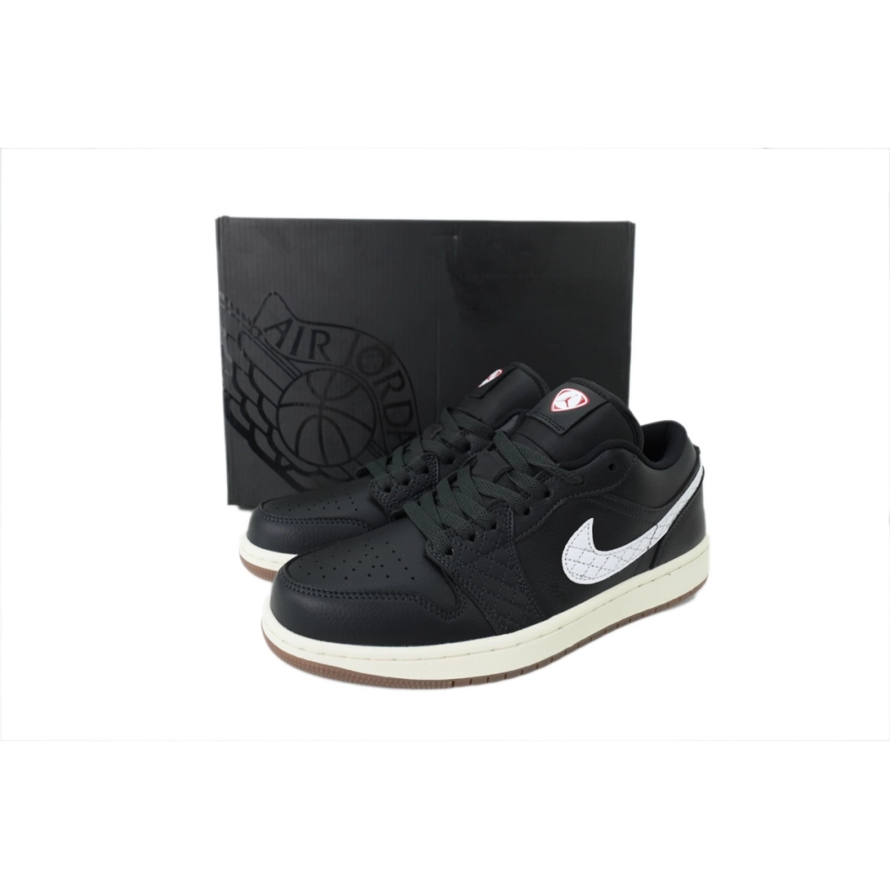 premium reps Air Jordan 1 Low SE Off-Noir IO2047-001 sneakers at Shoes Official. Shop iconic styles from top brands