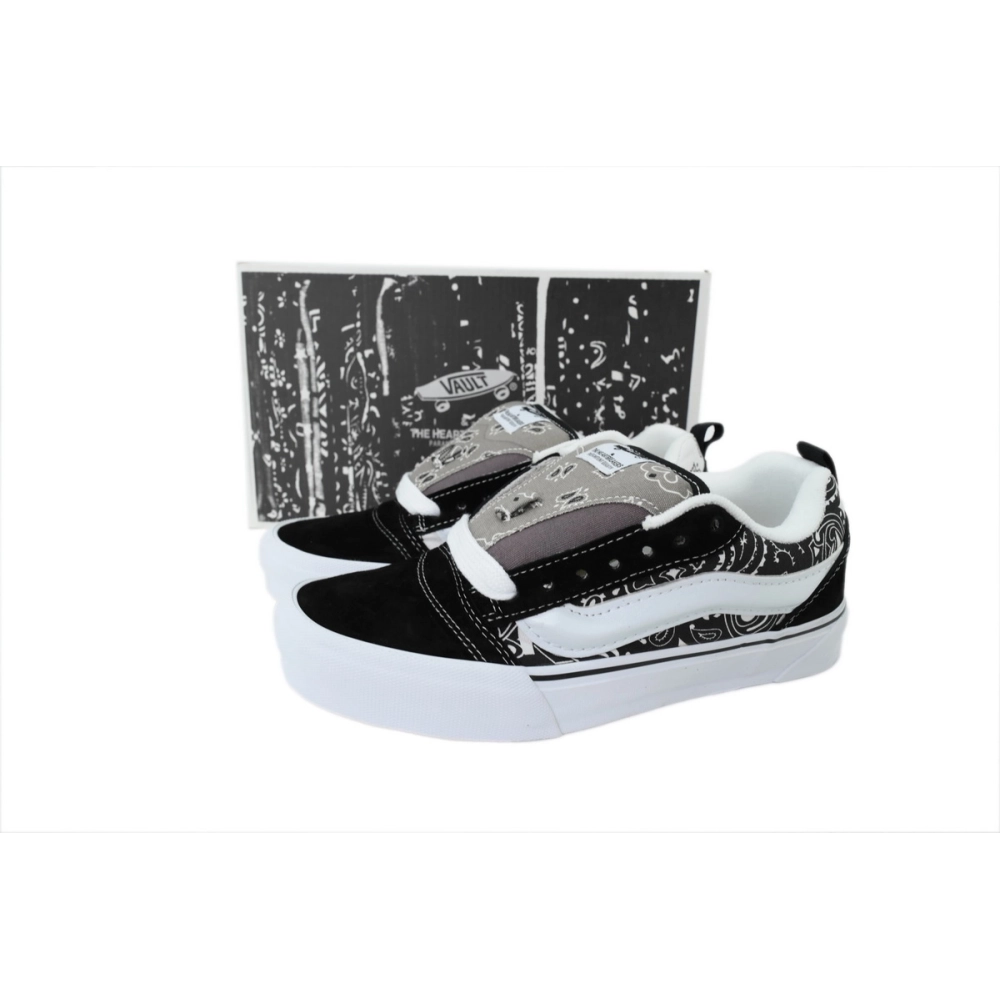 premium reps BEDWINTHE HEARTBREAKERS&215;Vault by Vans Knu Skool VLT LXBlack VN0007QDBMW sneakers at Shoes Official. Shop iconic