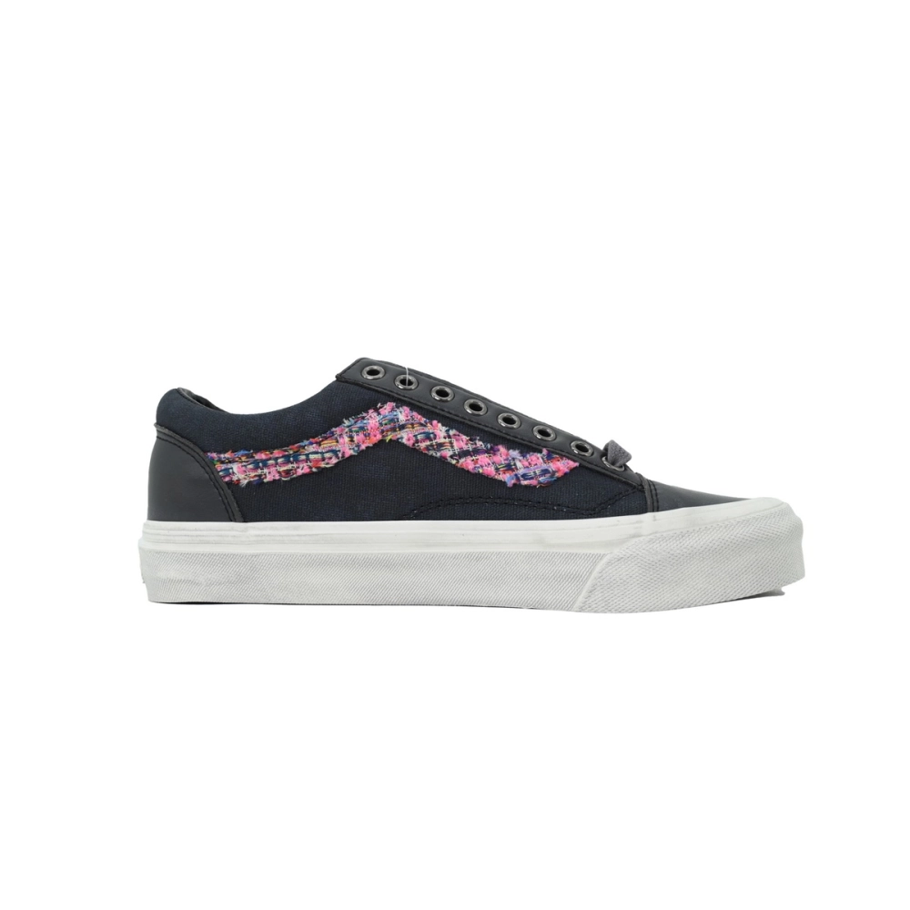 premium reps Vans Old Skool 36 LX Souvenir Pack-Black sneakers at Shoes Official. Shop iconic styles from top brands