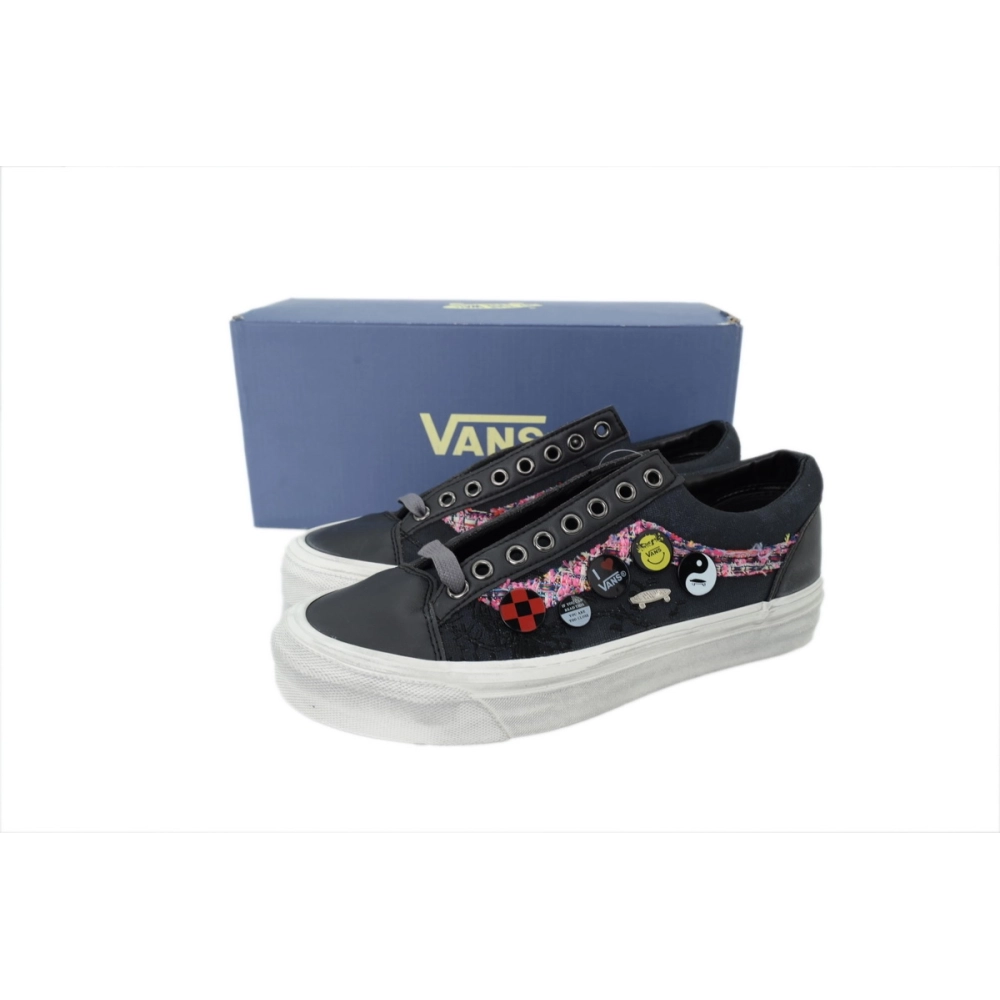premium reps Vans Old Skool 36 LX Souvenir Pack-Black sneakers at Shoes Official. Shop iconic styles from top brands