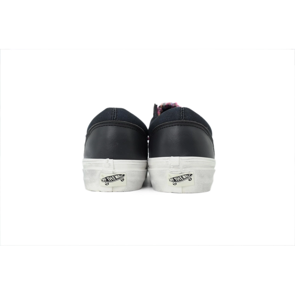 premium reps Vans Old Skool 36 LX Souvenir Pack-Black sneakers at Shoes Official. Shop iconic styles from top brands