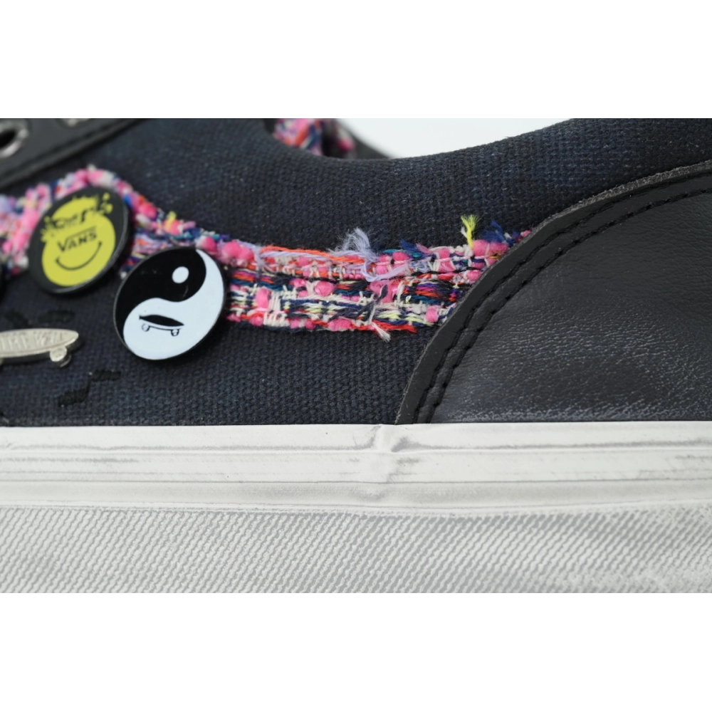 premium reps Vans Old Skool 36 LX Souvenir Pack-Black sneakers at Shoes Official. Shop iconic styles from top brands
