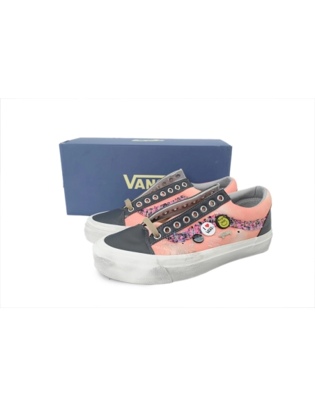 premium reps Vans Old Skool 36 LX Souvenir Pack-Pink sneakers at Shoes Official. Shop iconic styles from top brands