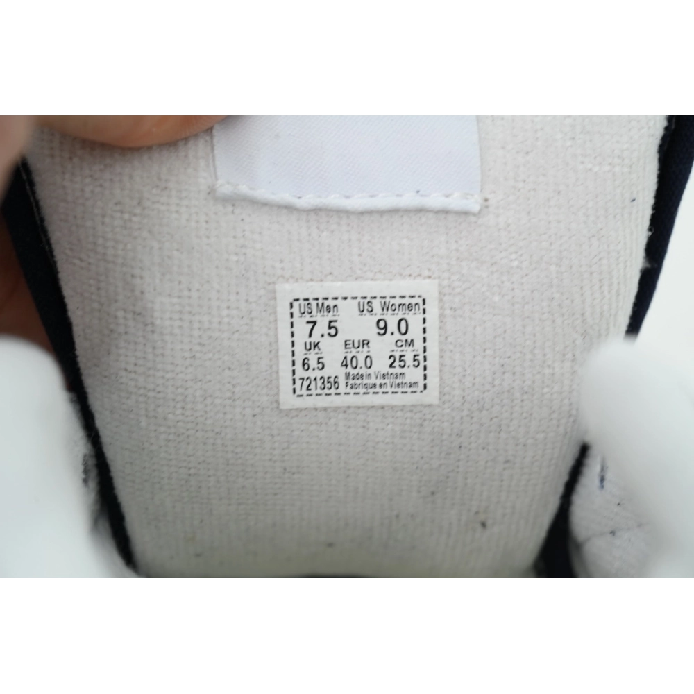 premium reps Vans Knu-Skool Navy White VN0009QC6BP sneakers at Shoes Official. Shop iconic styles from top brands
