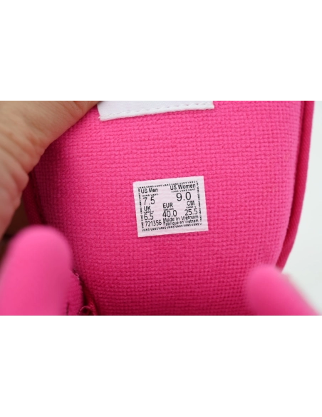 premium reps Vans Knu-Skool Pink Glo VN0009QCYU2 sneakers at Shoes Official. Shop iconic styles from top brands