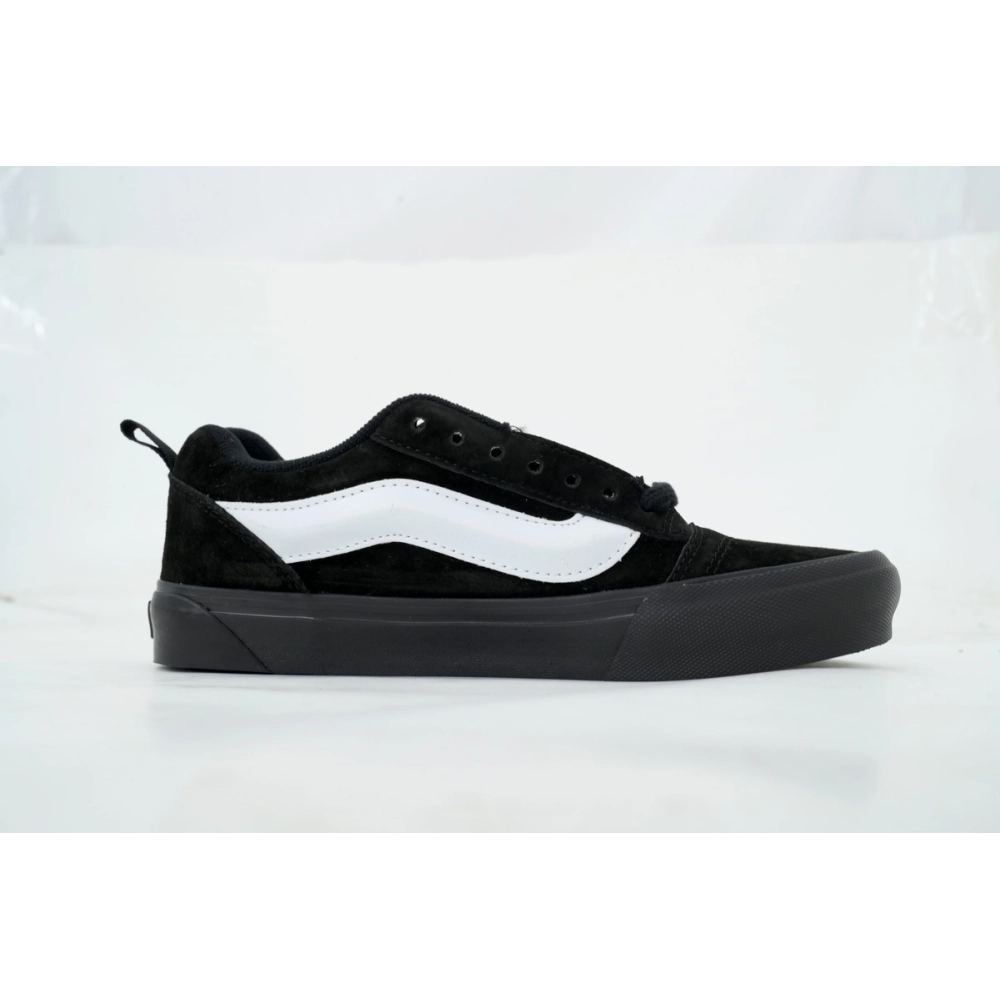 premium reps Vans Knu-Skool Black VN0009QCBMA sneakers at Shoes Official. Shop iconic styles from top brands
