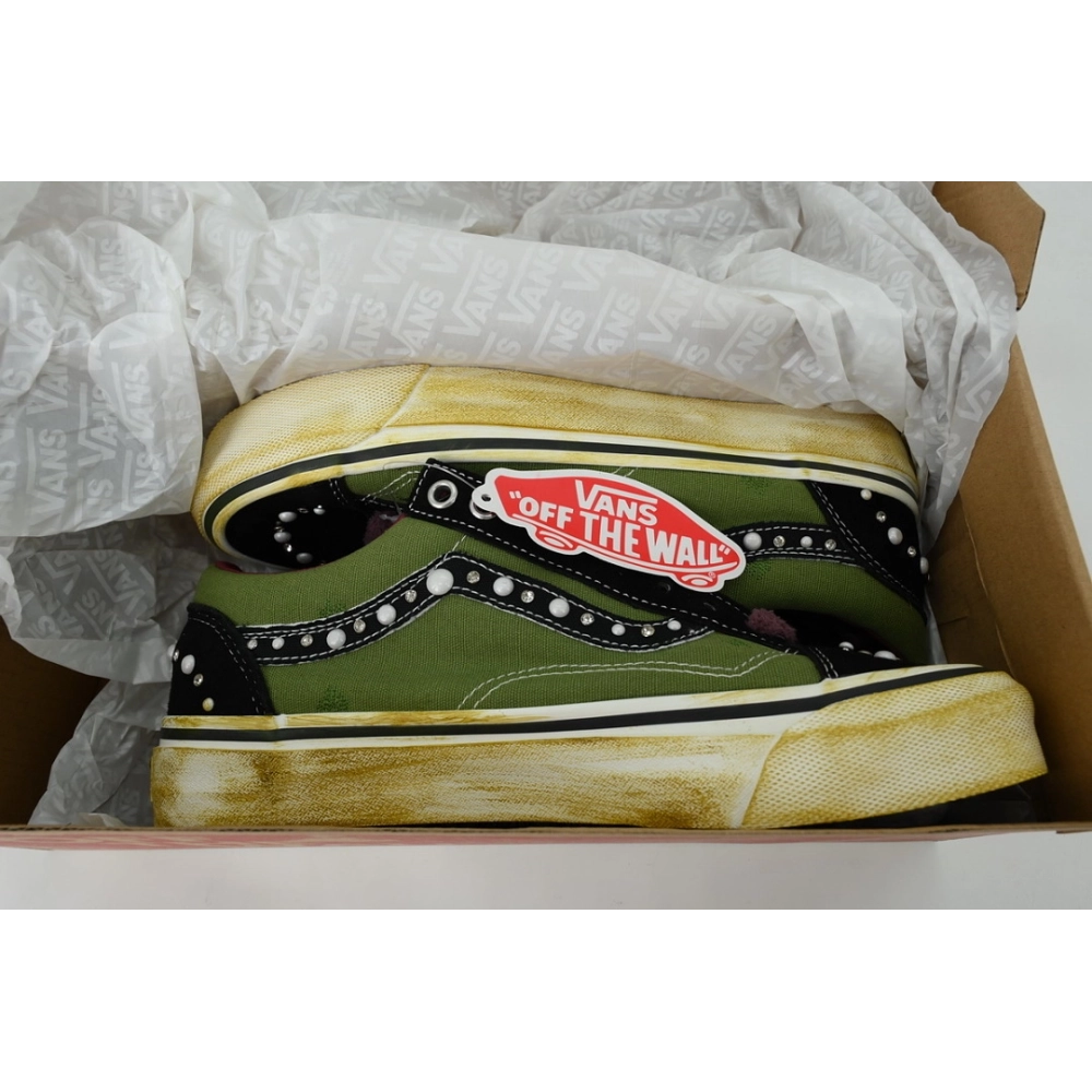 premium reps SATOSHI NAKAMOTO x Vans Old Skool Reissue 36 Pearlized Army sneakers at Shoes Official. Shop iconic styles from top
