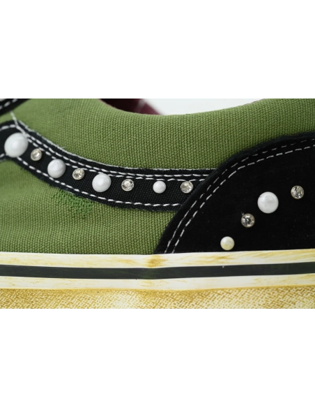 premium reps SATOSHI NAKAMOTO x Vans Old Skool Reissue 36 Pearlized Army sneakers at Shoes Official. Shop iconic styles from top