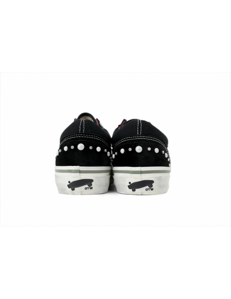 premium reps Vans Old Skool 36 Pearlized Pack-Black sneakers at Shoes Official. Shop iconic styles from top brands