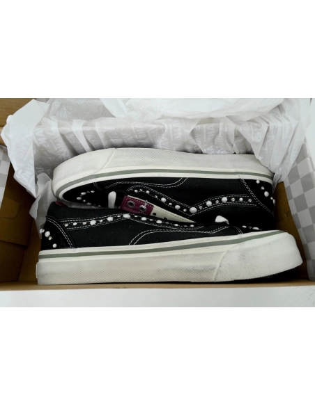 premium reps Vans Old Skool 36 Pearlized Pack-Black sneakers at Shoes Official. Shop iconic styles from top brands