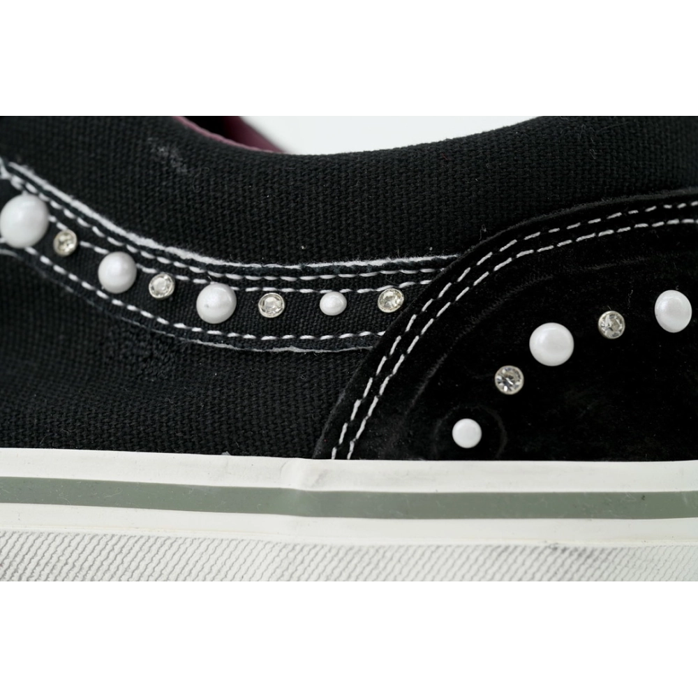 premium reps Vans Old Skool 36 Pearlized Pack-Black sneakers at Shoes Official. Shop iconic styles from top brands