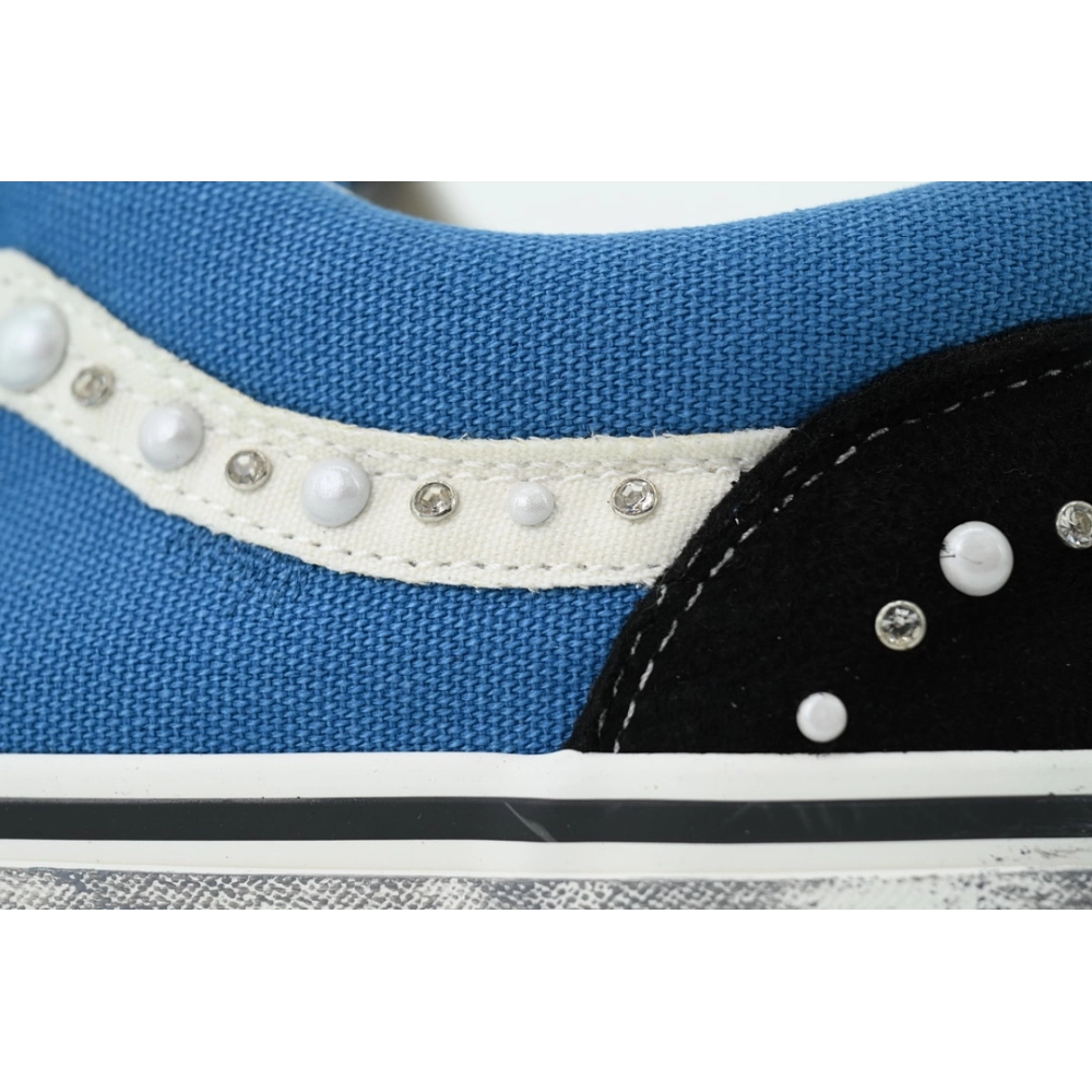 premium reps Vans Old Skool 36 LX Pearlized Pack-Black Navy sneakers at Shoes Official. Shop iconic styles from top brands
