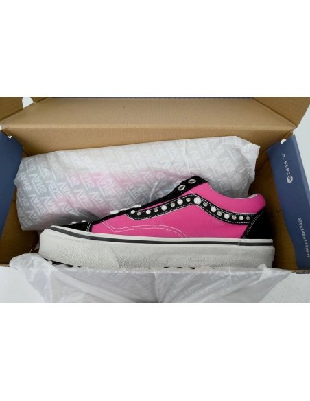 premium reps Vans Old Skool 36 LX Pearlized Pack-Fuchsia Red sneakers at Shoes Official. Shop iconic styles from top brands