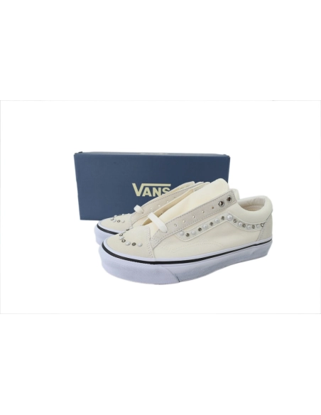premium reps Vans Old Skool 36 LX Pearlized Pack-Marshmallow sneakers at Shoes Official. Shop iconic styles from top brands