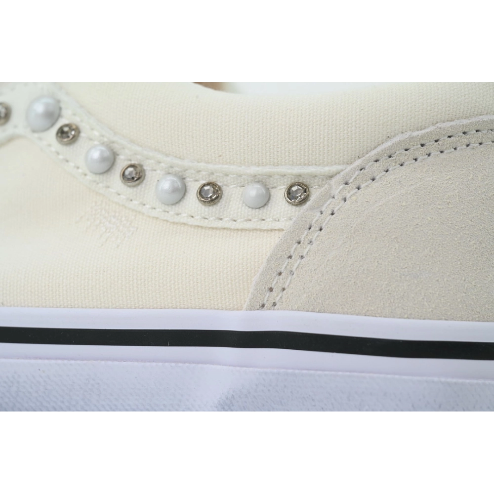 premium reps Vans Old Skool 36 LX Pearlized Pack-Marshmallow sneakers at Shoes Official. Shop iconic styles from top brands