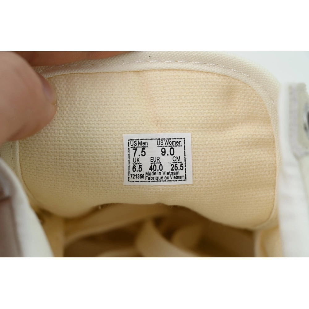 premium reps Vans Old Skool 36 LX Pearlized Pack-Marshmallow sneakers at Shoes Official. Shop iconic styles from top brands