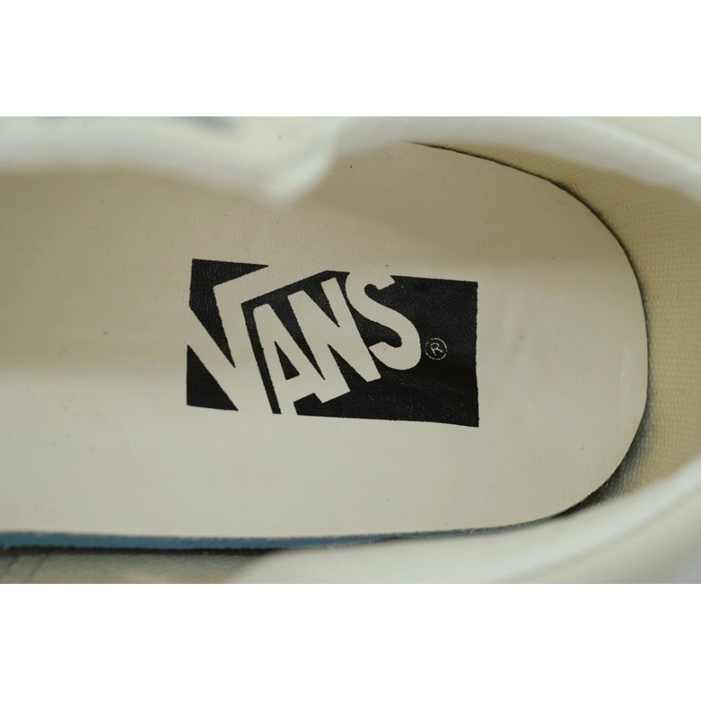 premium reps Vans Old Skool 36 LX Pearlized Pack-Marshmallow sneakers at Shoes Official. Shop iconic styles from top brands