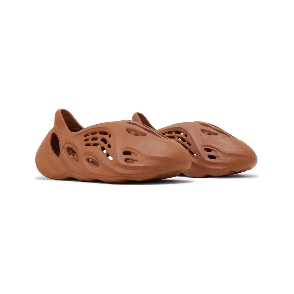 Yeezy Foam Runner Clay Red,YEEZY FOAM RUNNER,YEEZY