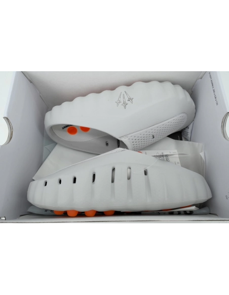 premium reps Nike Mind 001 Cronos Gray HY5028-003 sneakers at Shoes Official. Shop iconic styles from top brands