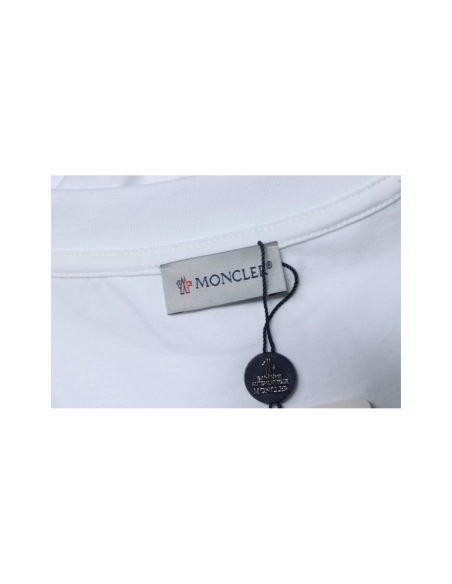 premium reps Moncler Colorful Paint-Splatter Logo T-Shirt White sneakers at Shoes Official. Shop iconic styles from top brands