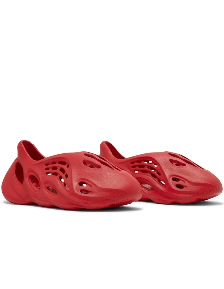 YEEZY FOAM RUNNER VERMILION,YEEZY FOAM RUNNER,YEEZY