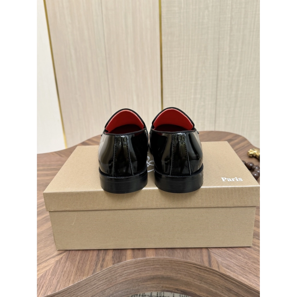 Christian Louboutin leather shoes 070,Oxfords,Christian Louboutin Sneakers,Luxury Shoes