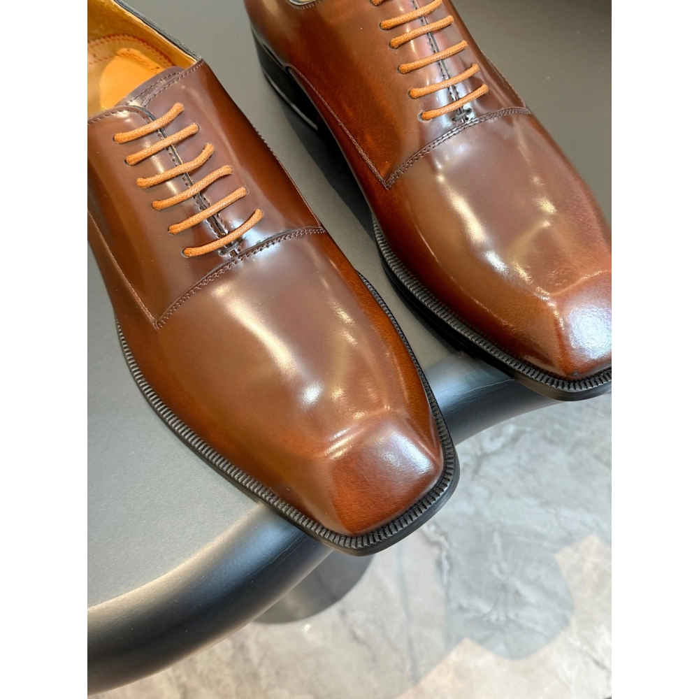 Christian Louboutin leather shoes 100,Oxfords,Christian Louboutin Sneakers,Luxury Shoes