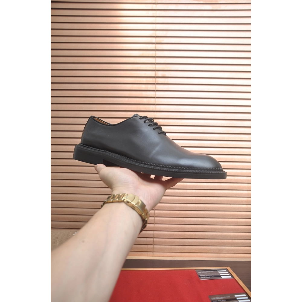 Christian Louboutin leather shoes 026,Oxfords,Christian Louboutin Sneakers,Luxury Shoes
