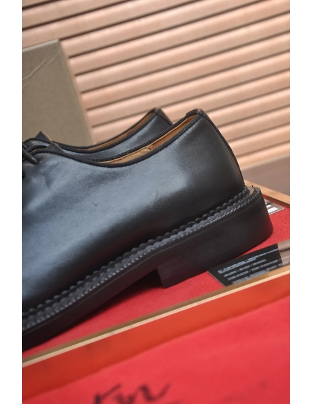 Christian Louboutin leather shoes 026,Oxfords,Christian Louboutin Sneakers,Luxury Shoes